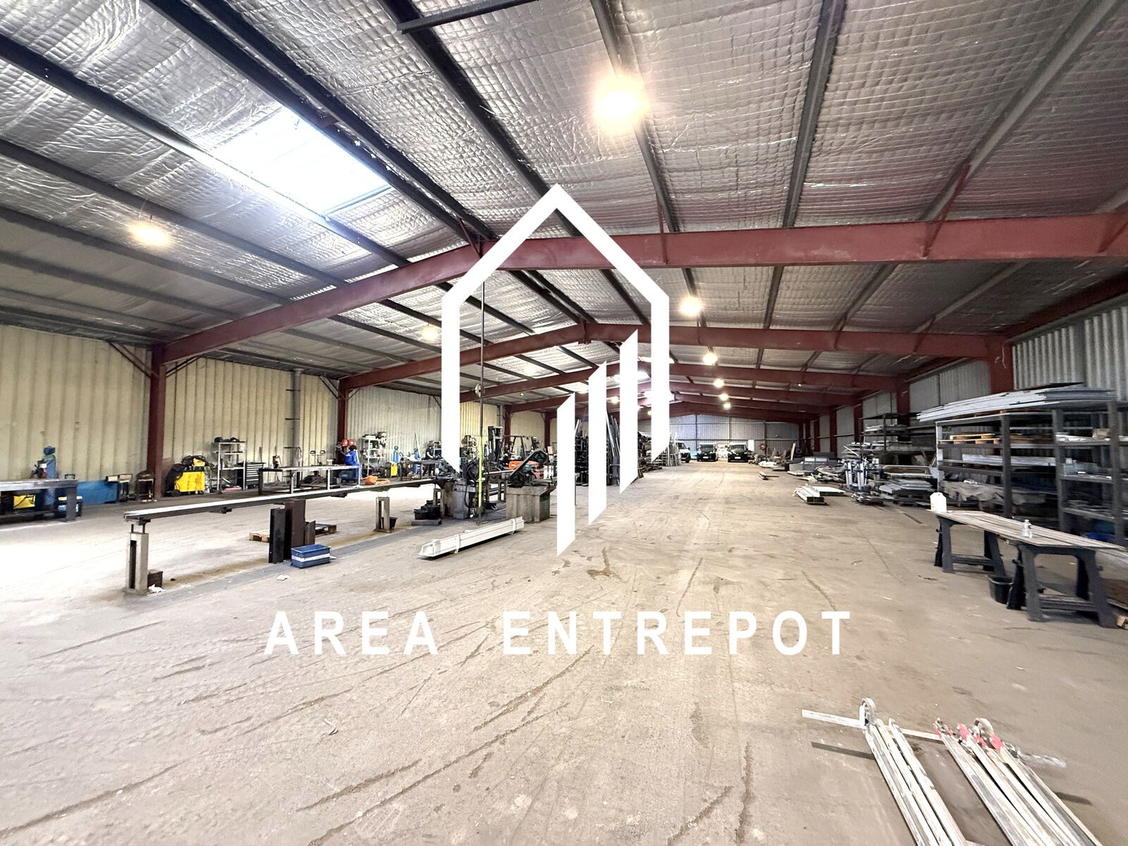 local d'activité en location sur MARIGNANE (13700)