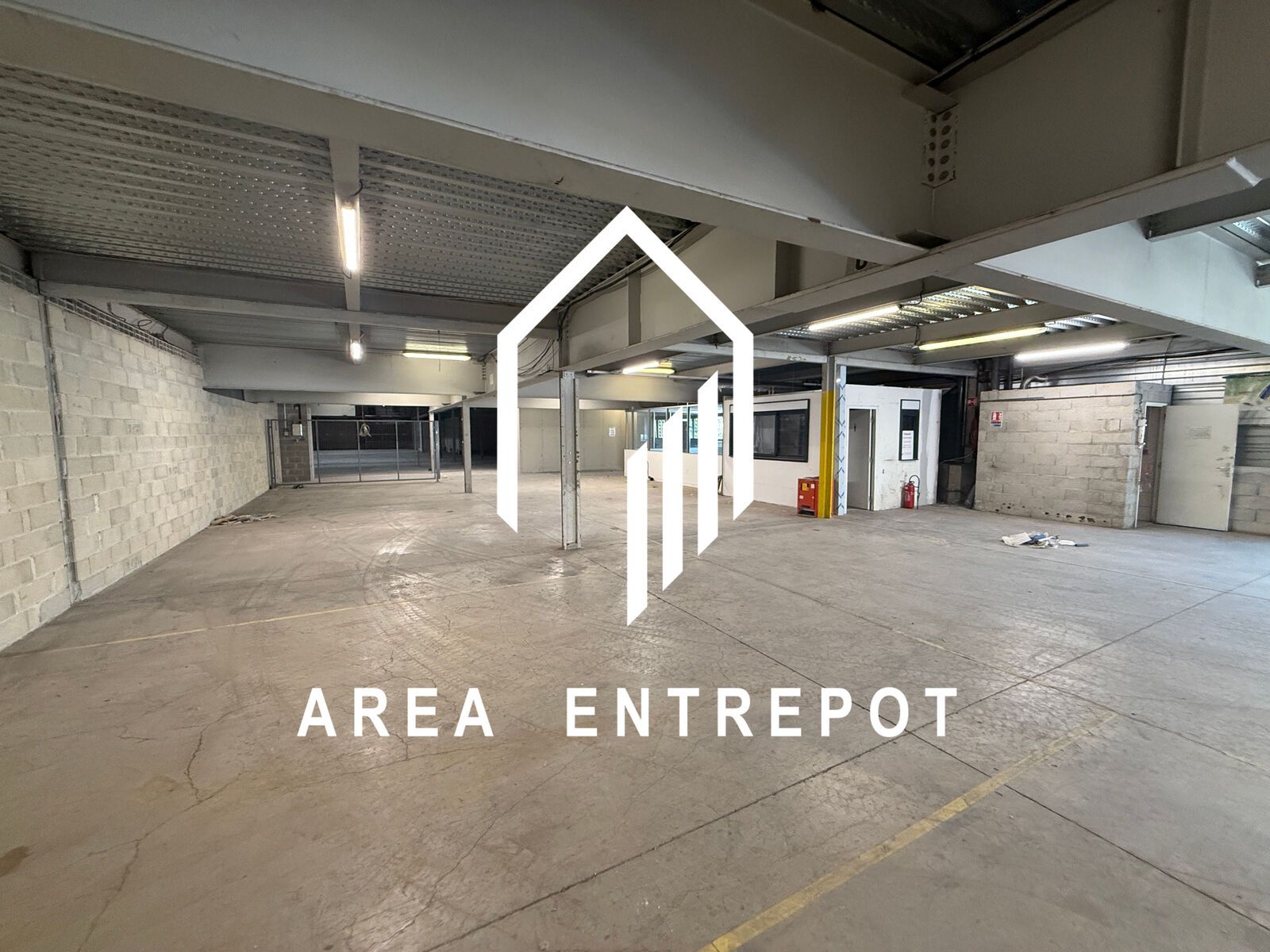 Location Local d'activité Aubagne 13400