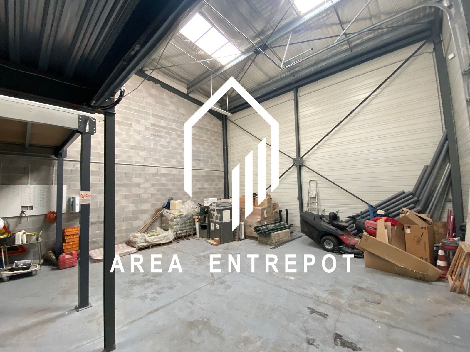 Location Local d'activité La Penne-sur-Huveaune 13821