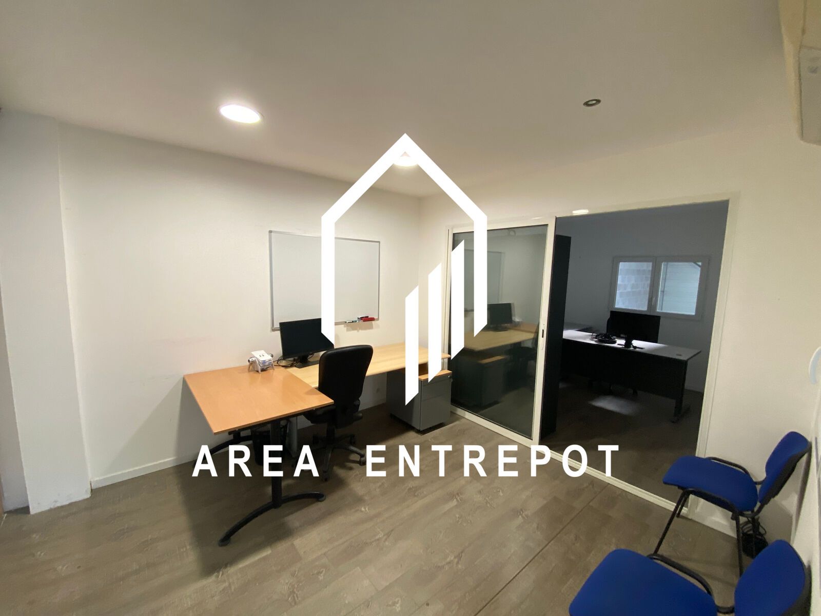 Location Local d'activité La Penne-sur-Huveaune 13821