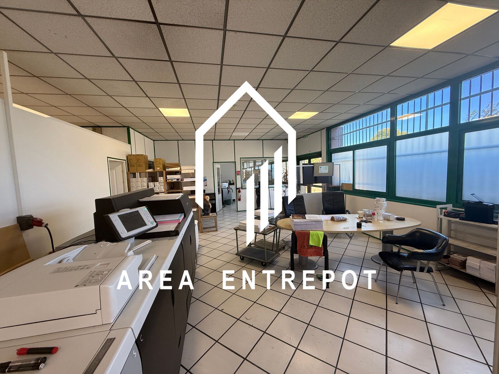Location Local d'activité Aubagne 13400