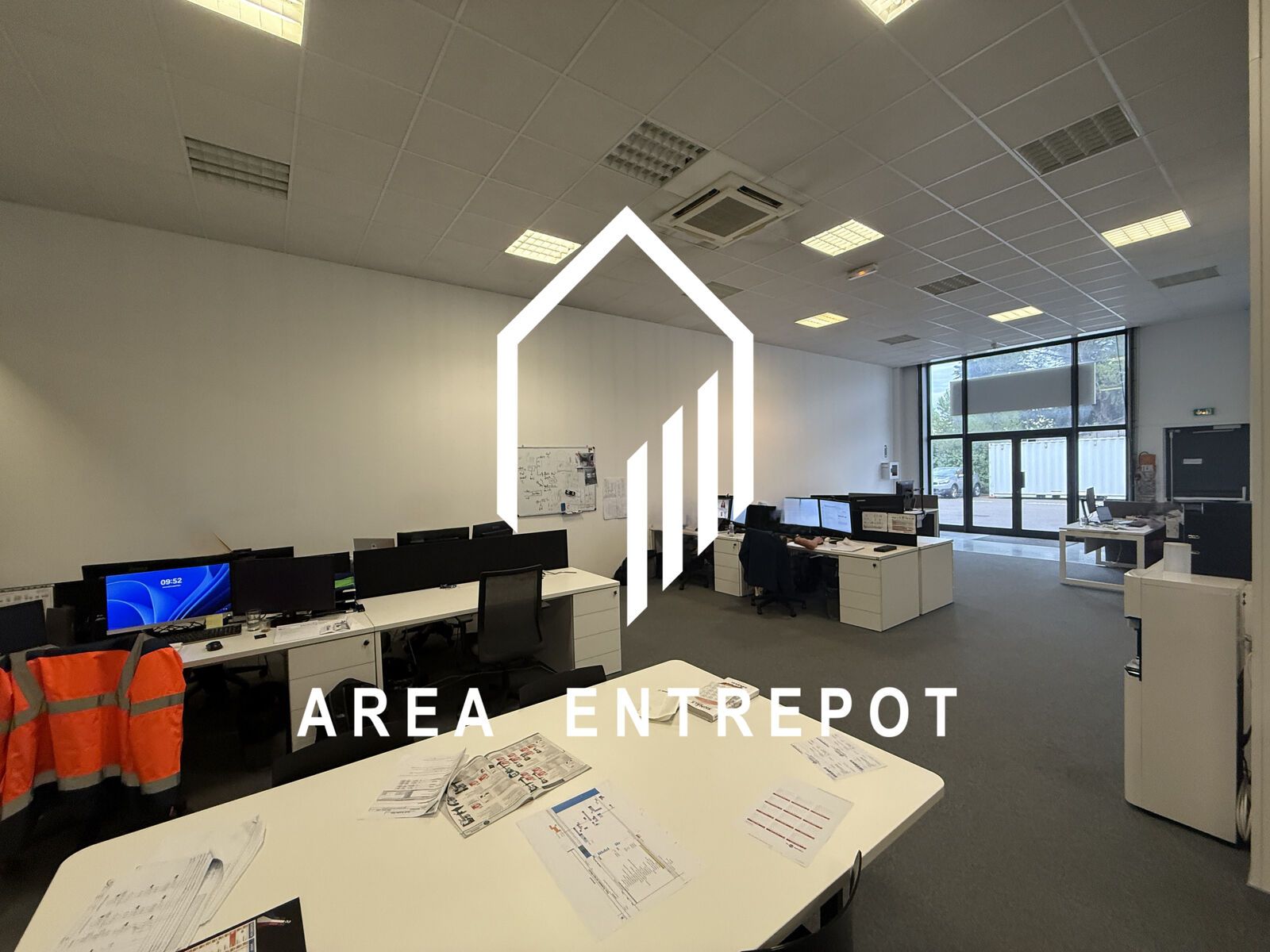 Location Local d'activité Gardanne 13120