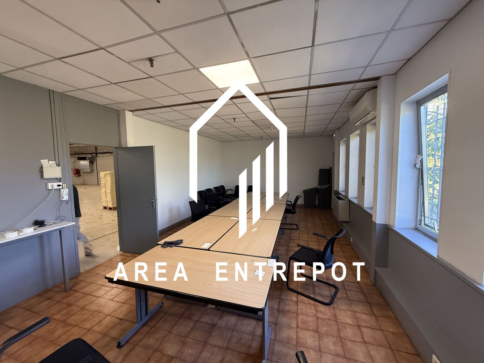 Location Local d'activité Marseille 15 13015