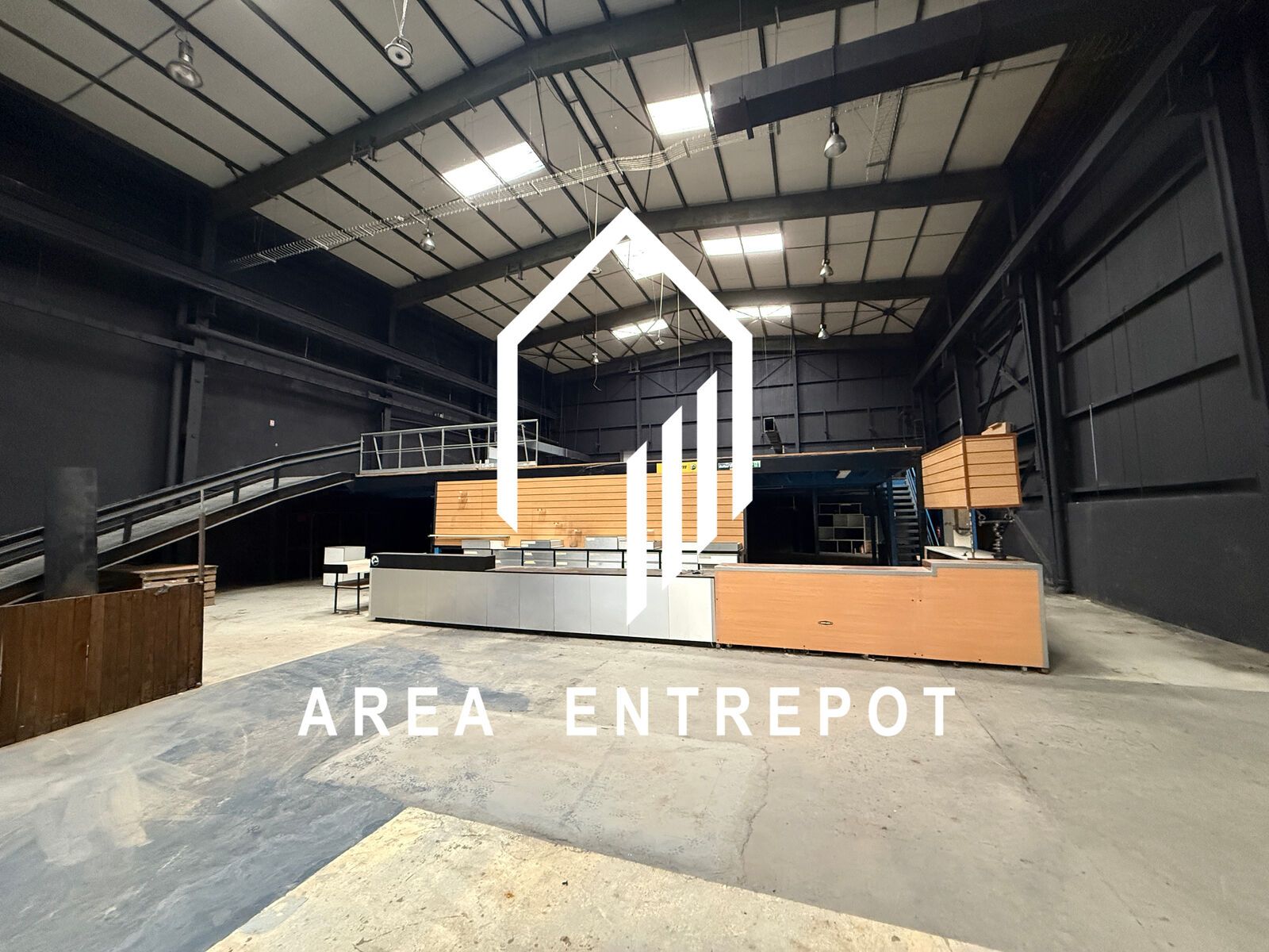 Location Local d'activité Aubagne 13400