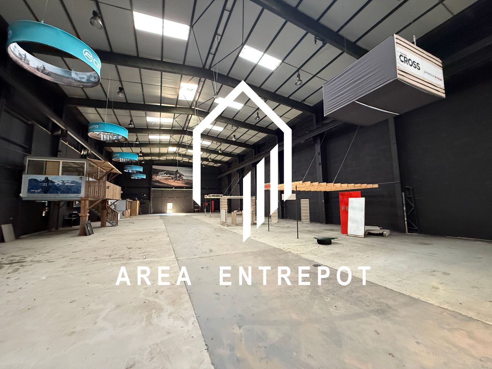 Location Local d'activité Aubagne 13400