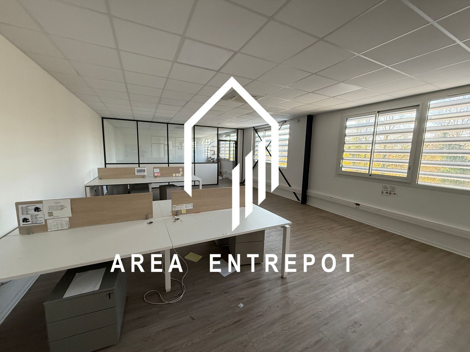 Location Local d'activité Aix-en-Provence 13100