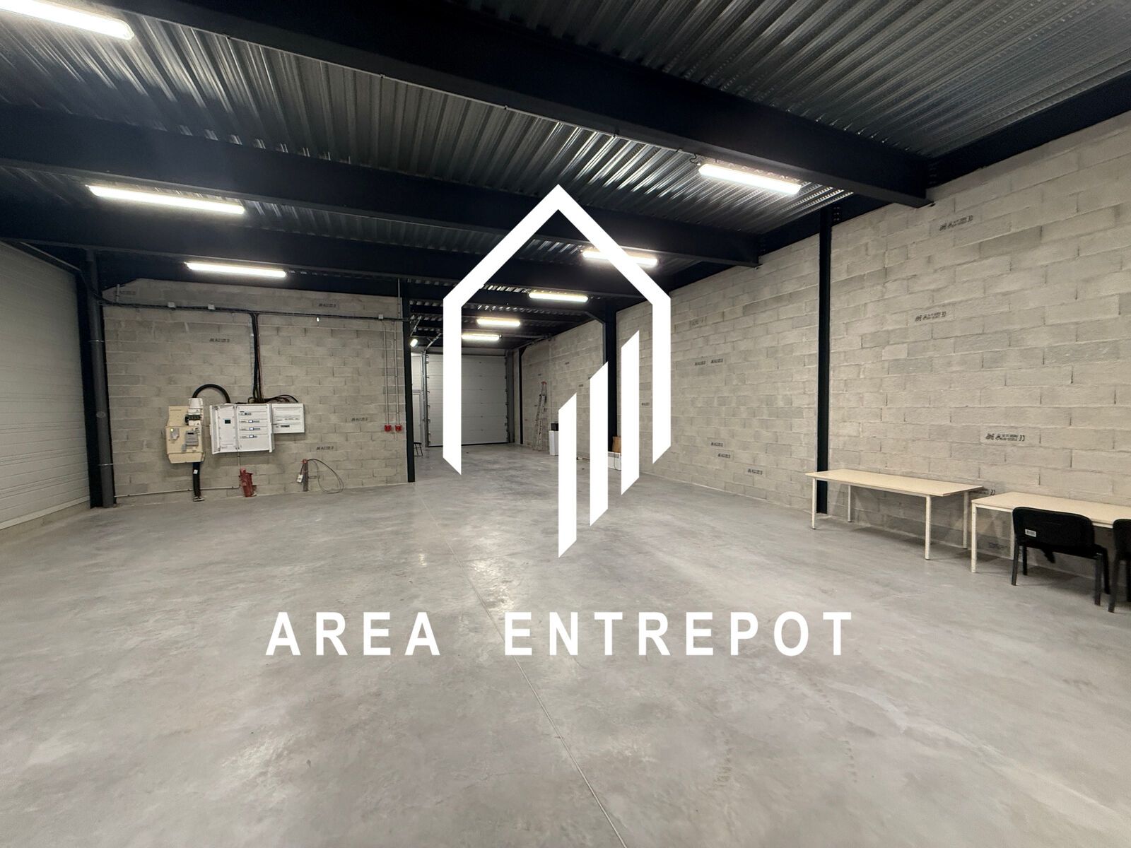 Vente Local d'activité Rousset 13790