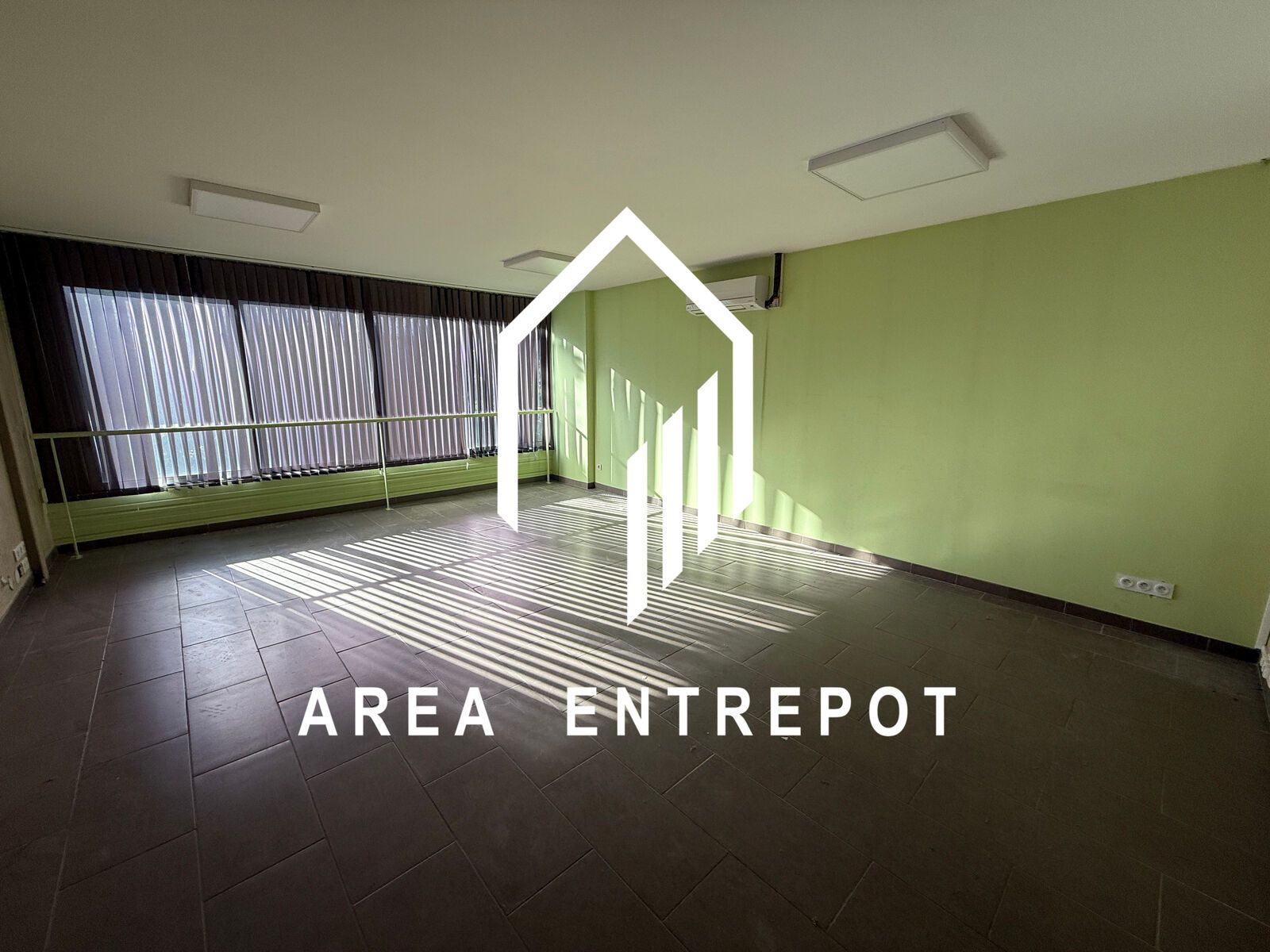 Location Local d'activité Gémenos 13420