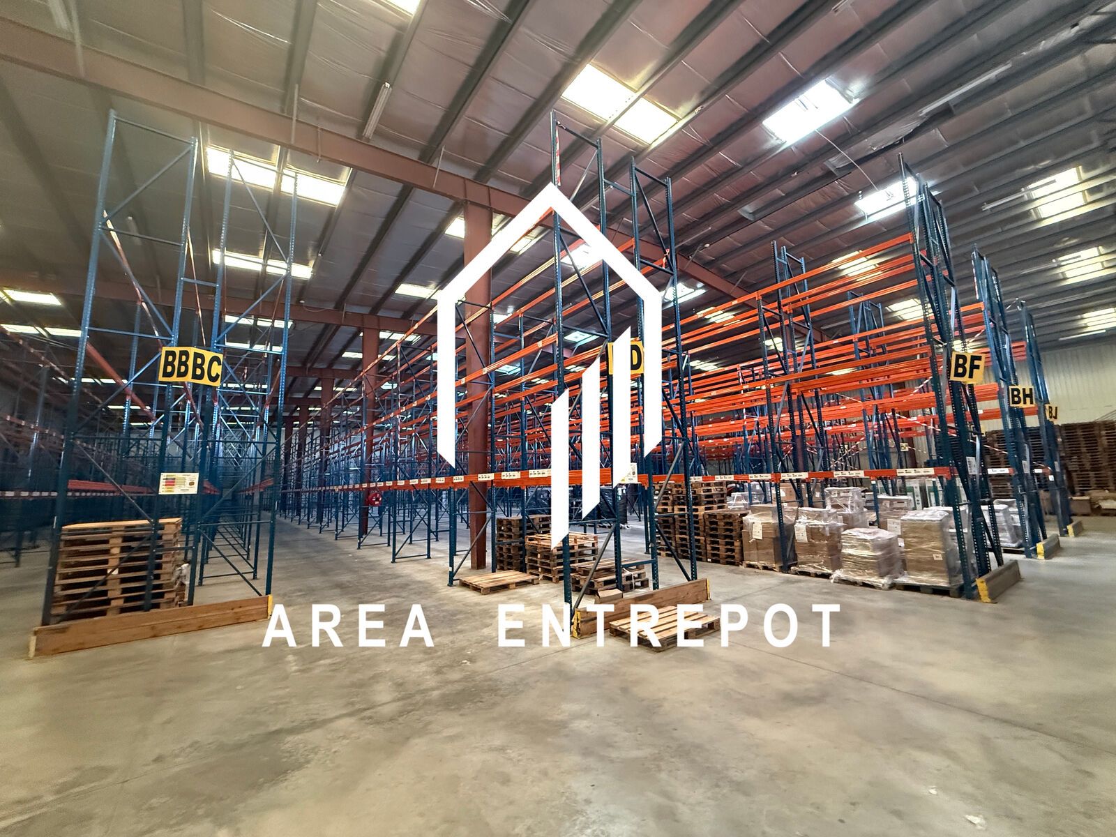 entrepôt en location sur GEMENOS (13420)