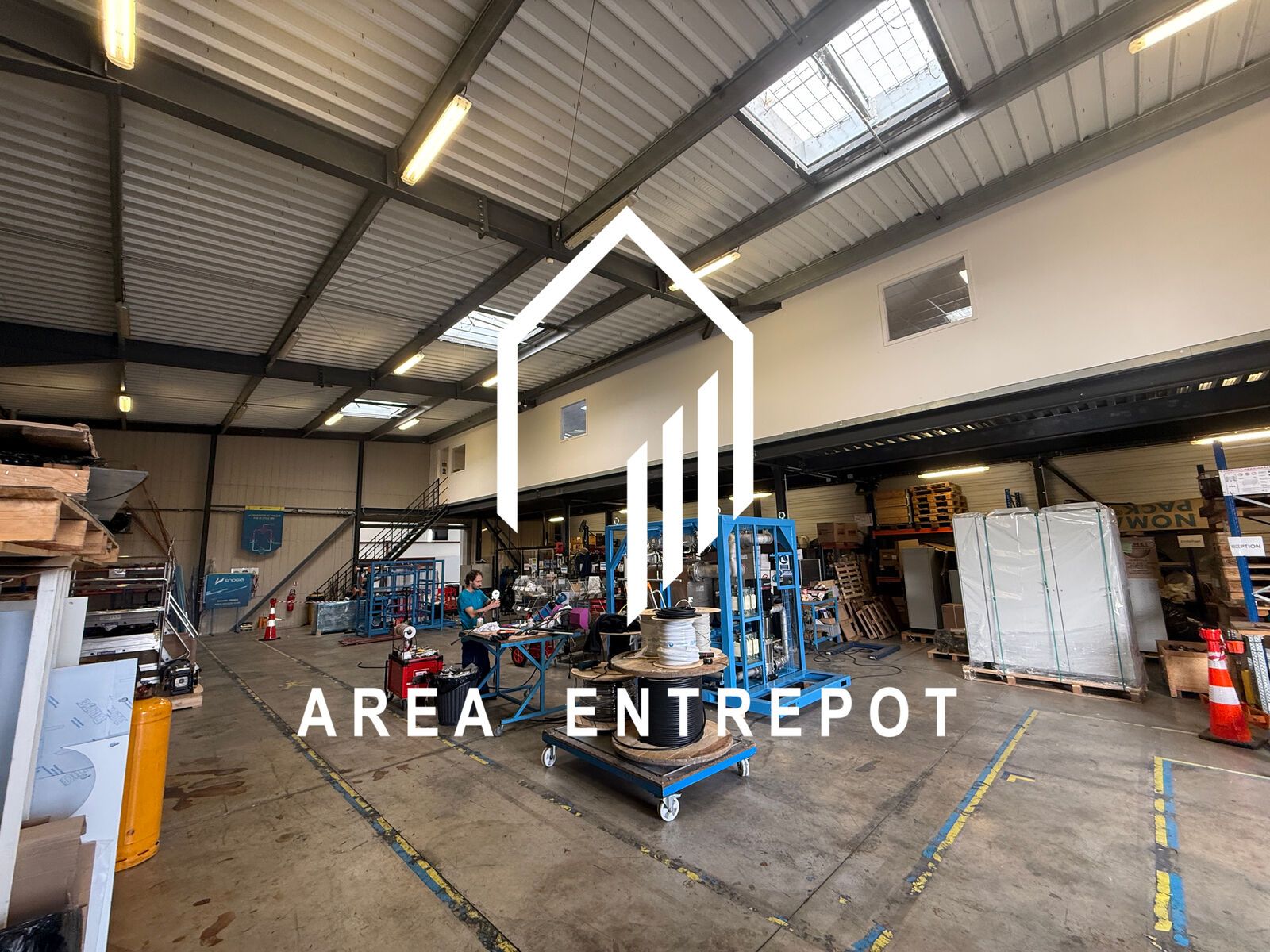 Location Local d'activité Marseille 15 13015