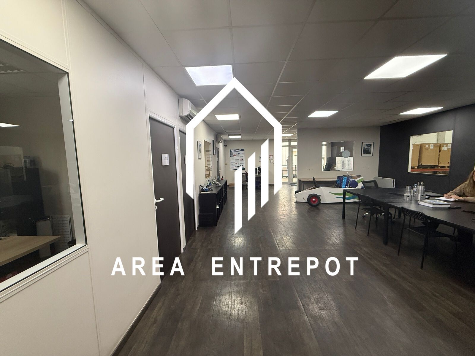 Location Local d'activité Marseille 15 13015