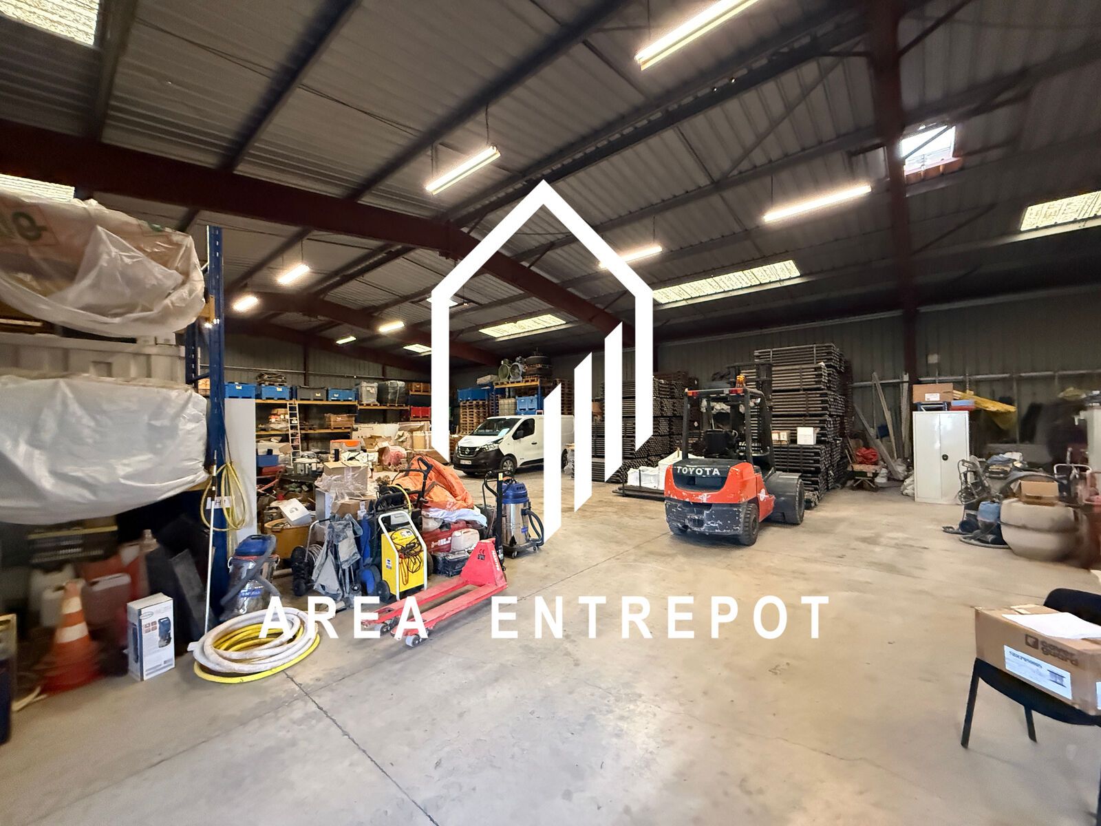 Location Local d'activité Meyreuil 13590