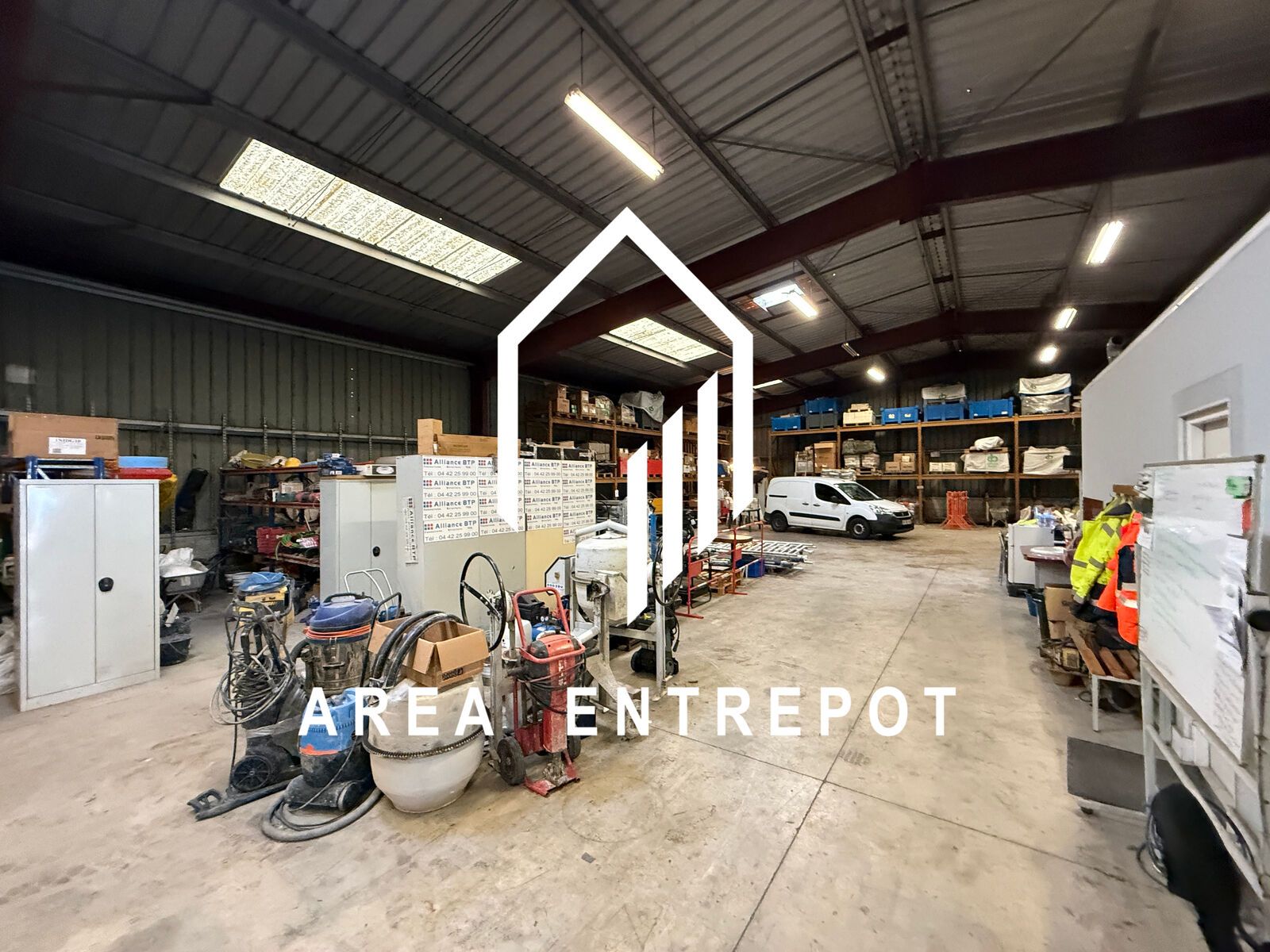 Location Local d'activité Meyreuil 13590