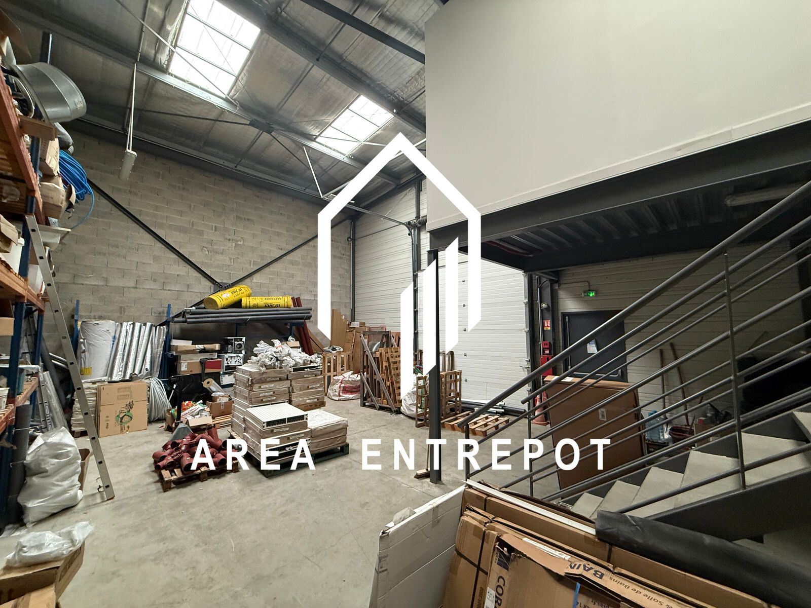 Location Local d'activité La Penne-sur-Huveaune 13821