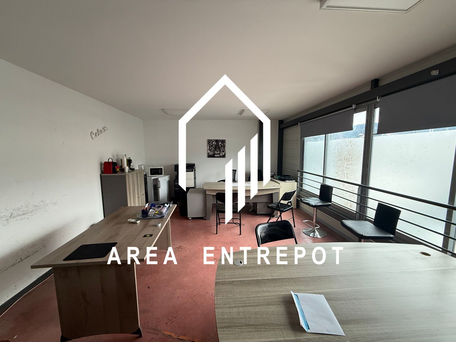 Location Local d'activité La Penne-sur-Huveaune 13821