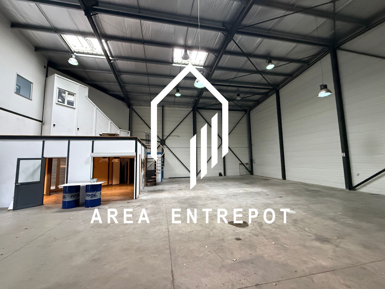 Location Local d'activité Aubagne 13400