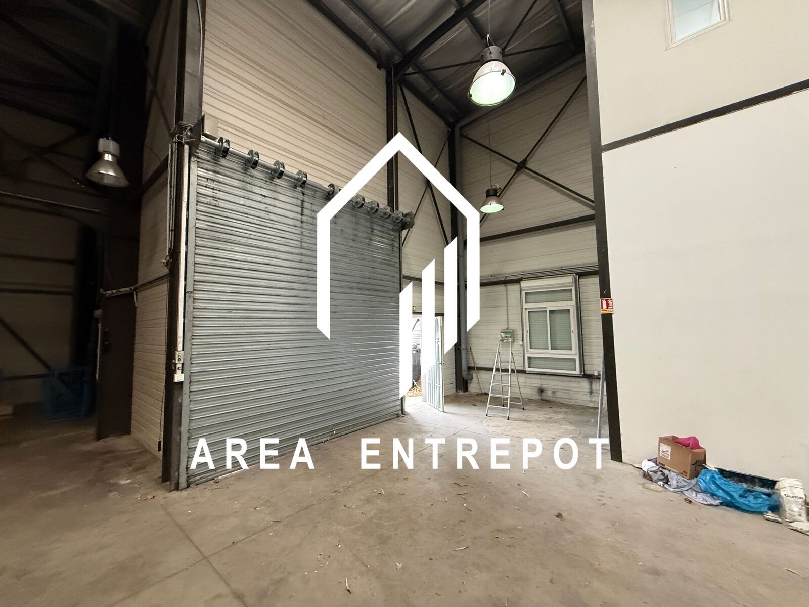 Location Local d'activité Aubagne 13400