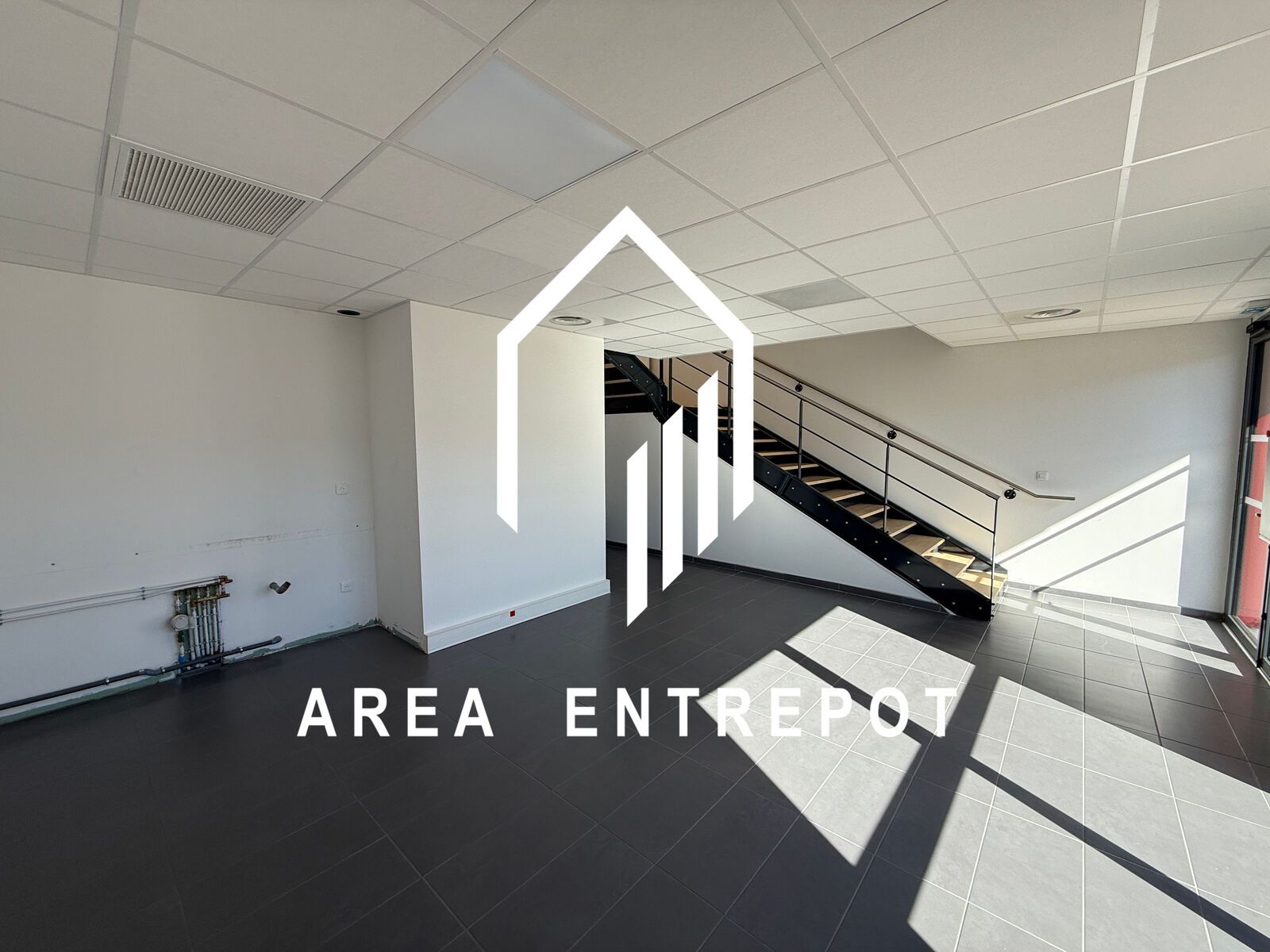 Location Local d'activité Gignac-la-Nerthe 13180