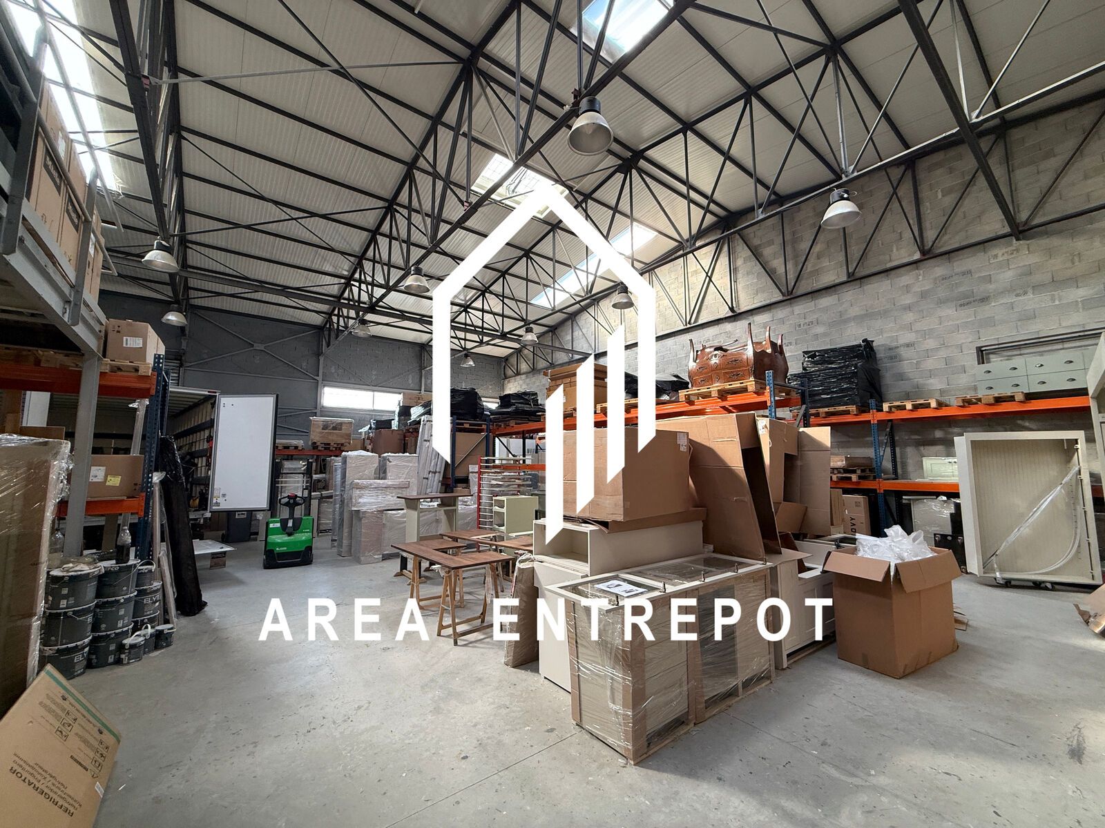 local d'activité en location sur MARSEILLE (13010)