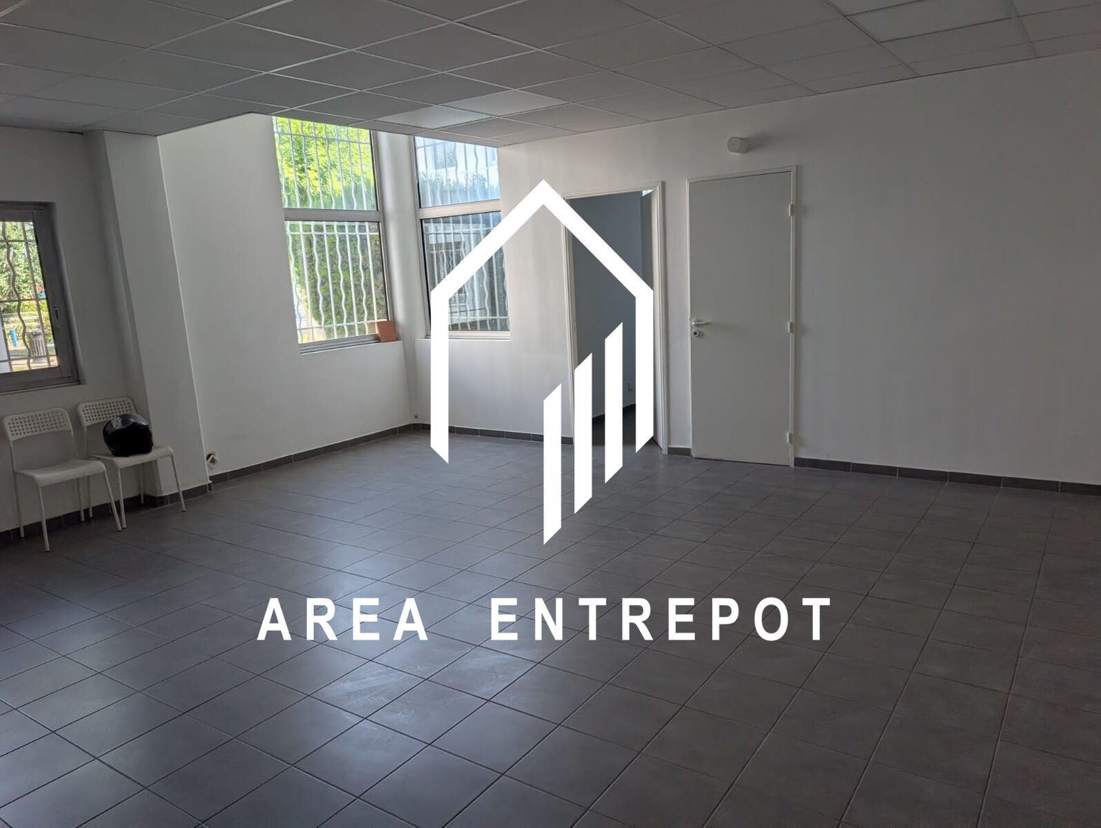 Location Local d'activité Vitrolles 13127