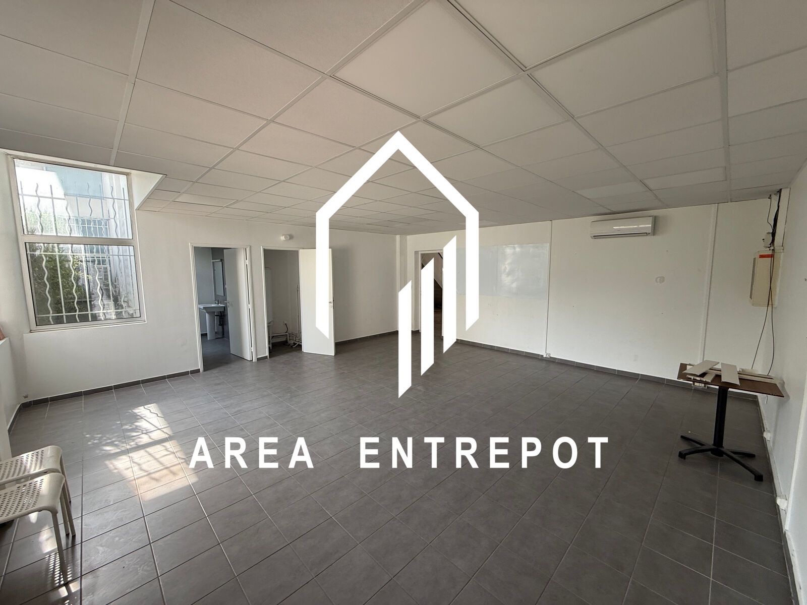 Location Local d'activité Vitrolles 13127