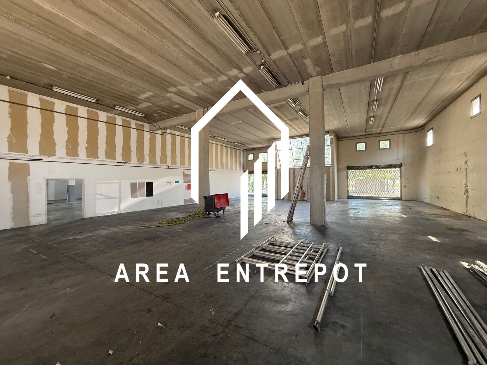 Location Local d'activité Aubagne 13400