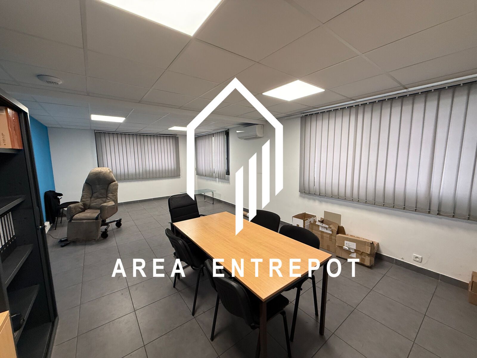 Location Local d'activité Marseille 15 13015