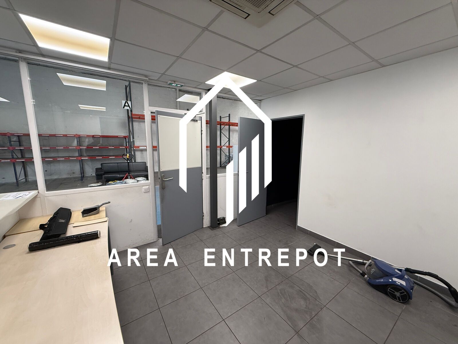 Location Local d'activité Marseille 15 13015