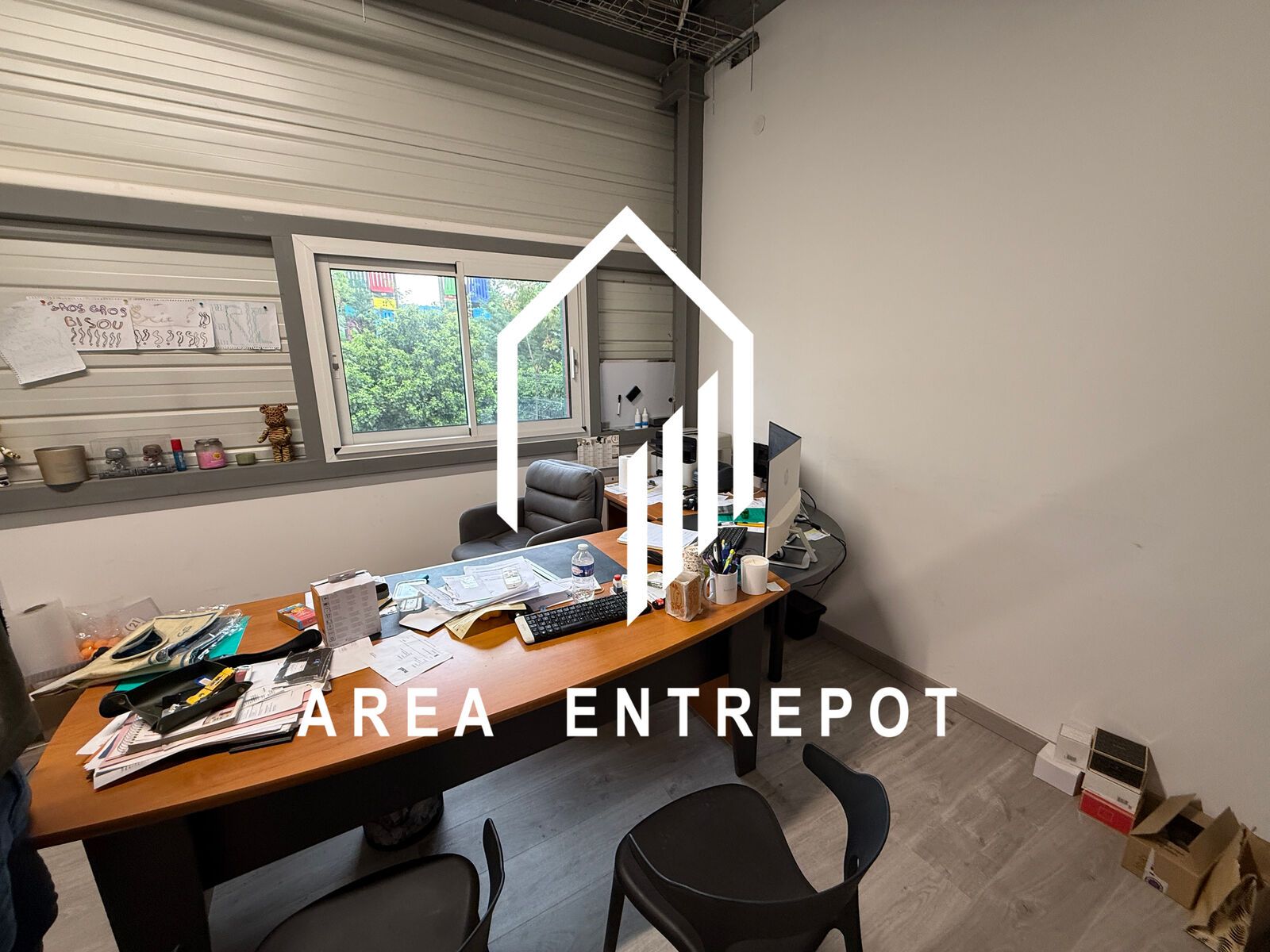 Location Local d'activité La Penne-sur-Huveaune 13821