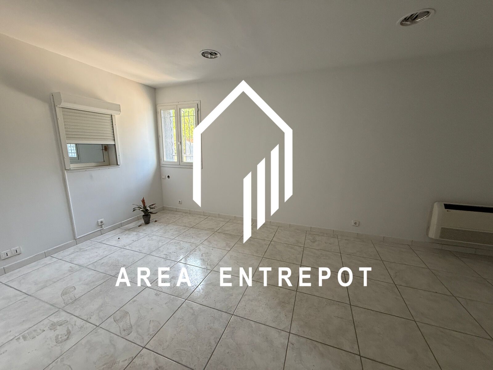 Location Local d'activité Aubagne 13400