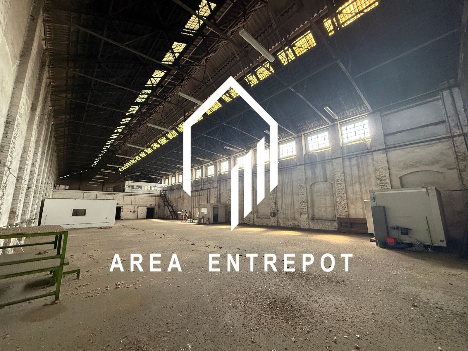 local d'activité en location sur MARSEILLE (13015)