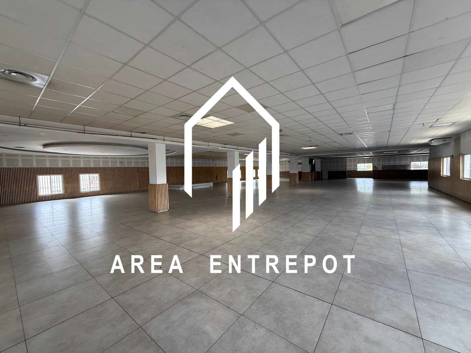 Location Local d'activité Vitrolles 13127