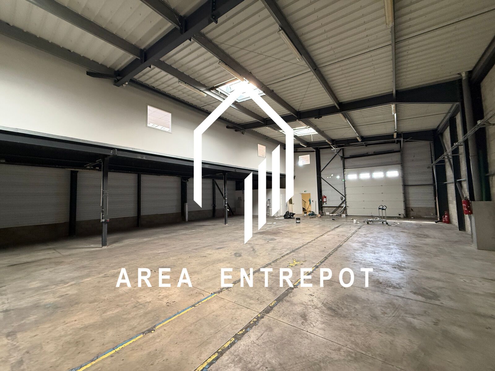 Location Local d'activité Marseille 15 13015