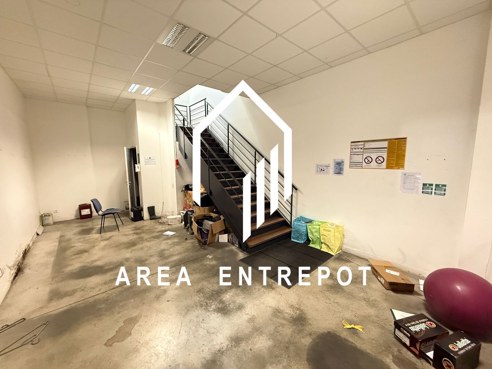 Location Local d'activité Marseille 15 13015